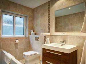 Luxurious fitted bathrooms installed to various rooms in a Lake District hotel Photo - Luxurious fitted bathrooms installed to various rooms in a Lake District hotel