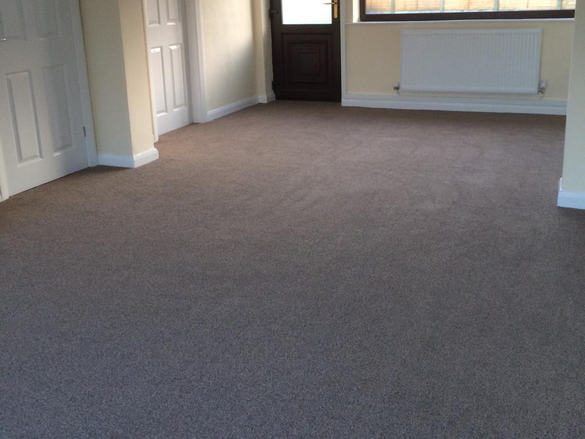 Large lounge and dining room carpet fitted to a home in Lostock Hall, Preston Photo - Large lounge and dining room carpet fitted to a home in Lostock Hall, Preston